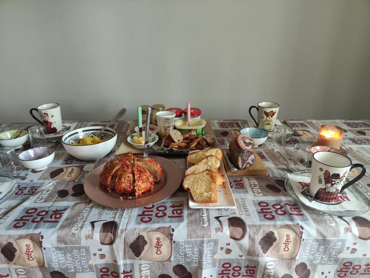 Bed and Breakfast Colette Alain Maxime Lapalisse Esterno foto